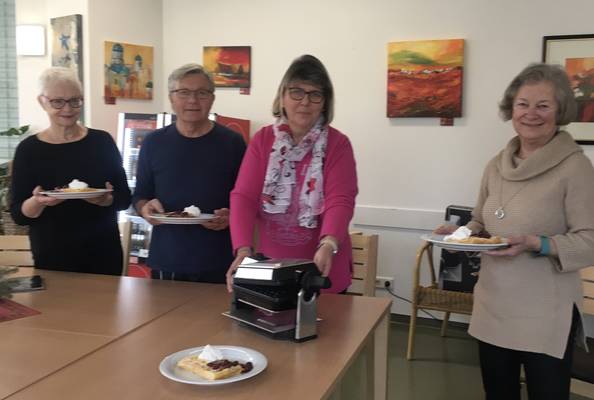 Von links nach rechts: Ulla Reimann, Horst Pokorny, Marion Surrey, Gisela Querbach. Foto: Haus der Familie/ Mehrgenerationenhaus | Von links nach rechts: Ulla Reimann, Horst Pokorny, Marion Surrey, Gisela Querbach. Foto: Haus der Familie/ Mehrgenerationenhaus