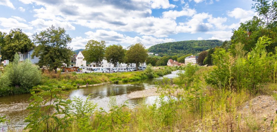 Die Ahr an der Carl von Ehrenwall Allee Die Ahr an der Carl von Ehrenwall Allee