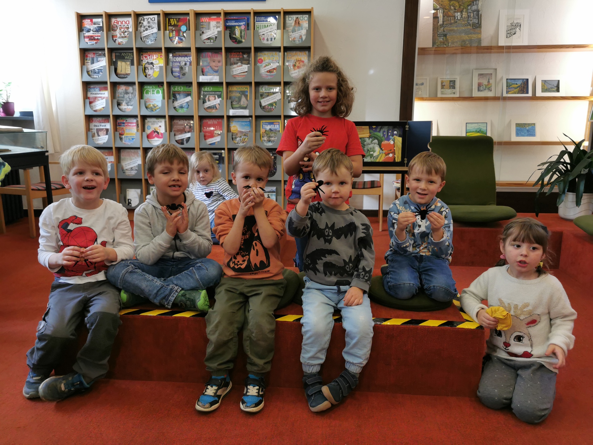 Vorlesestunde in der Stadtbibliothek