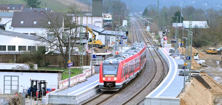 Lohrsdorf neuer Haltepunkt Bahn