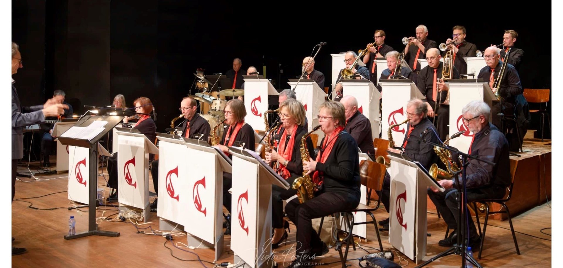Konzert der Donk Music Band und der Big Band des Peter-Joerres-Gymnasiums