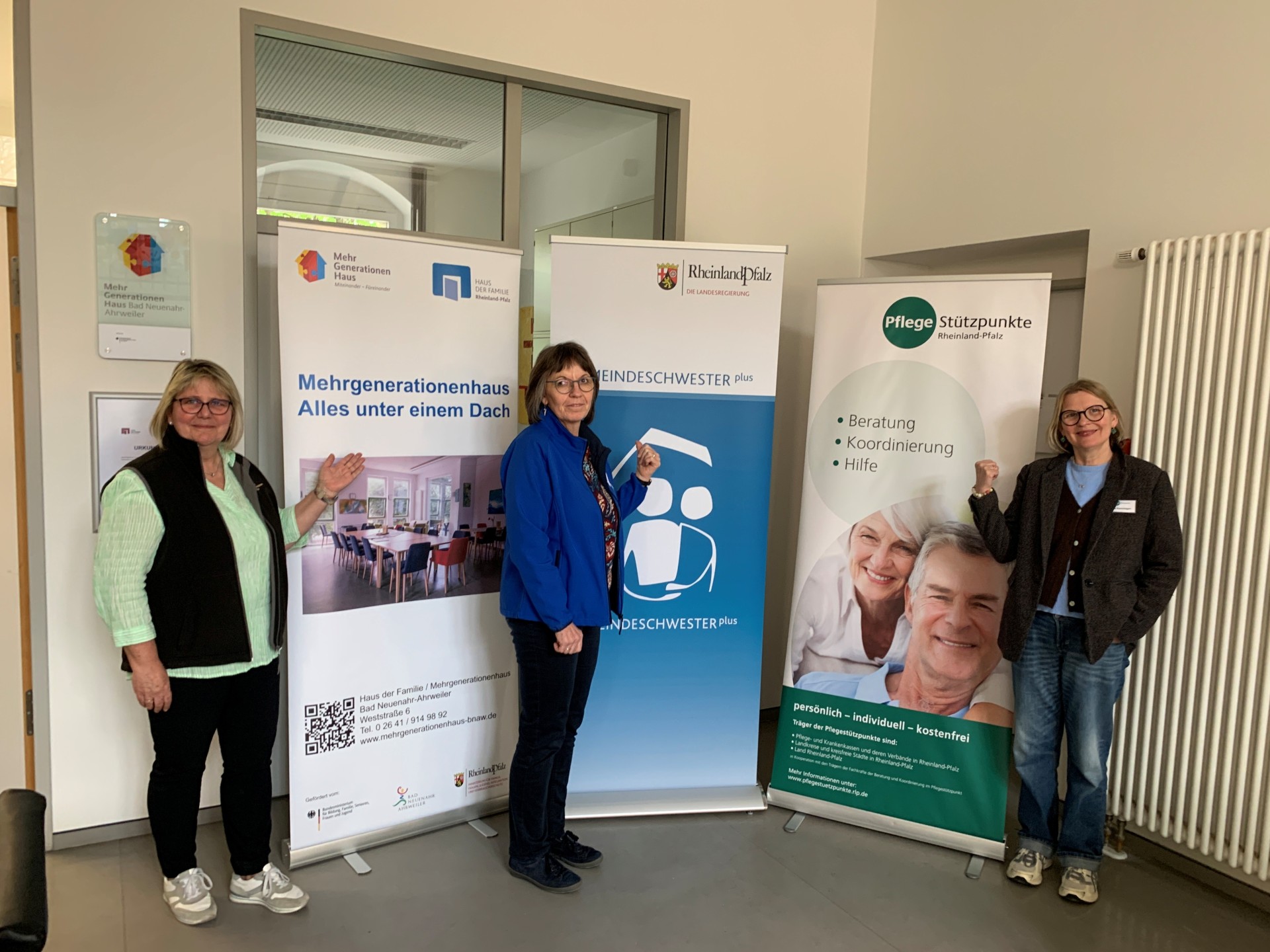Informationsformat von Mehrgenerationenhaus, Gemeindeschwester plus und Pflegestützpunkt auf den Wochenmärkten